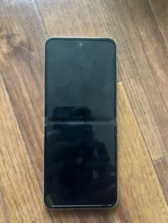 Samsung Galaxy Z Flip 3 のゼンギン様