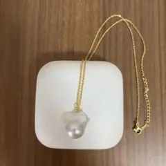 ラリカ　バロックパールネックレス