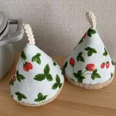 三角鍋つかみ　2個セット　いちご　strawberry