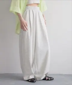 新品ローリーズファームカットイージーコクーンパンツ２ライトグレースウェットパンツ