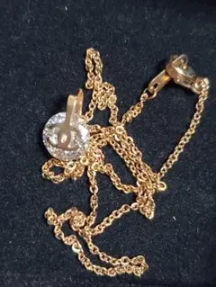 ネックレスと ピアス