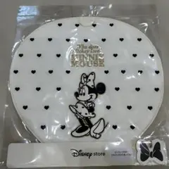 新品未開封Disney store ミニーマウス うちわケース