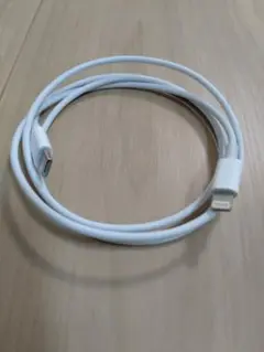 ホワイト Lightningケーブル 約1メートル