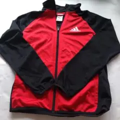 adidas 赤黒 ジャージ 150サイズ