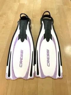 CRESSI REACTION ENS / クレッシー フィン ホワイト