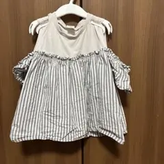 肩が出るトップス　Tシャツ　130