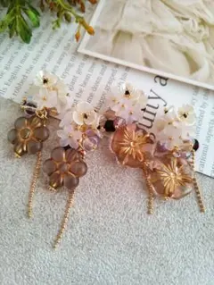 Item thumbnail for item 9862e7fc-419d-4bca-af88-303510776a3e