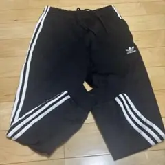 adidas 黒 ストライプ ジャージ