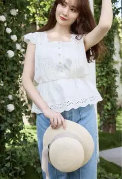 herlipto‪‪❤︎‬ Valencia Lace Top m62030052810_1.jpg?1748579093