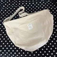 ショルダーバッグ ベージュ