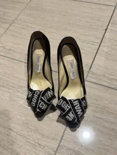 Jimmy Choo ロゴリボン パンプス 黒