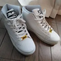 EVERLAST レア 美品 ホワイト ハイカットスニーカー 25.5センチ