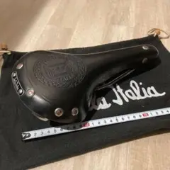 SELLA ITALIA 限定サドル
