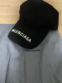 バレンシアガ ベースボールキャップ
