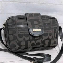 《美品》Burberrys(バーバリー)ショルダーバッグ
