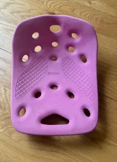 Item thumbnail for item 0f97921a-1ed2-4e32-bd30-1d7617327327