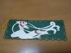 透かし彫りの栞