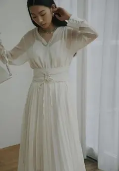 2023年最新】claire jacquard pleats dressの人気アイテム - メルカリ