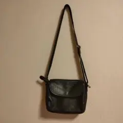 ホークカンパニー　レザー　ショルダーバッグ　ブラック