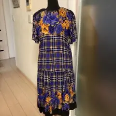 レトロなツーピース