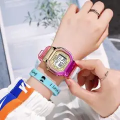 新品☆安心のメルカリ便☆多機種☆デジタル☆韓国☆グラデーション☆腕時計☆ピンク