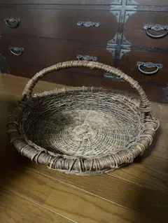 籐製品 藤蔓 大型籠 工芸品(飛騨高山)美品 アンティーク インテリア