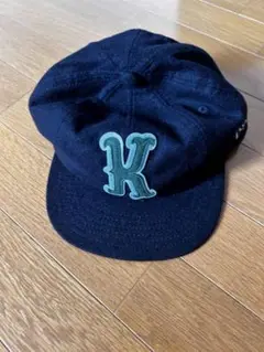 MAISON KITSUNE ネイビー ベースボールキャップ