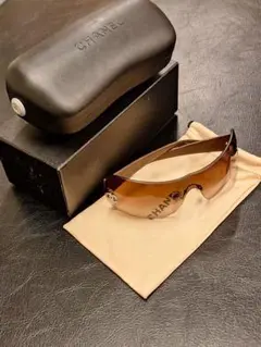 Item thumbnail for item 423cfa12-c786-45a4-bcc5-01157d114081