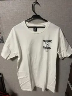 レベル8 Tシャツ