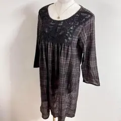 Item thumbnail for item 0e17195d-738d-4412-8f52-e53e94ea03ca