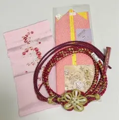 【未使用品】振袖用帯締め・刺繍半襟・スワロフスキー付き重ね襟のセット