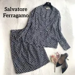 美品⭐︎Salvatore Ferragamo シルク100 ブラウスセットアップ
