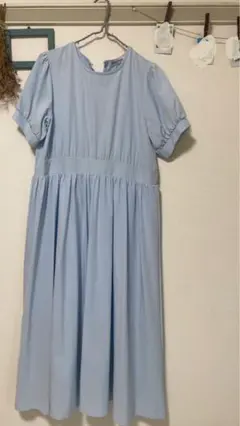 水色 半袖 フレアワンピース