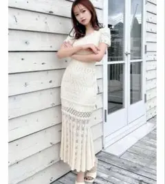 リゼクシー美品　ワンピース　バックオープン