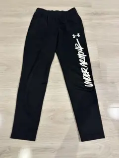 アンダーアーマー　ブラック パンツ　160 ズボン　ジャージ