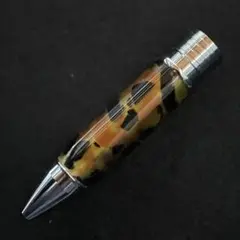 Item thumbnail for item a6e1f5fc-fb51-4cd4-960a-4d83aff52478