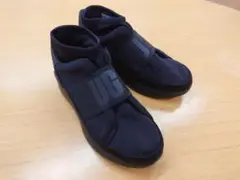 着用3回☆UGG NEUTRA スリッポンスニーカー 24.5cm 黒