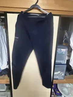 トレーニングパンツ ネイビー 小傷あり