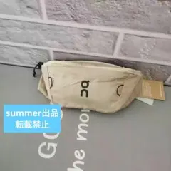 on ボディバッグ ベージュ