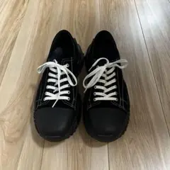 MB クラシックダッドスニーカー