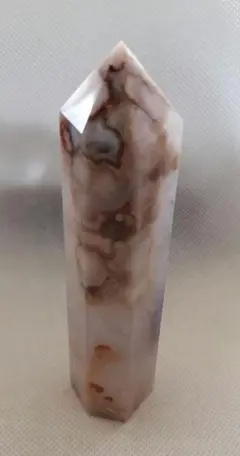 【新品】氷のような結晶の中に花が咲いているような桜瑪瑙タワー　8-28