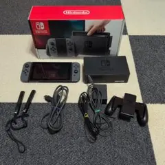 Nintendo Switch 本体 グレー 付属品あり【中古】