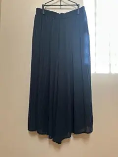 ネイビー プリーツ ワイドパンツ