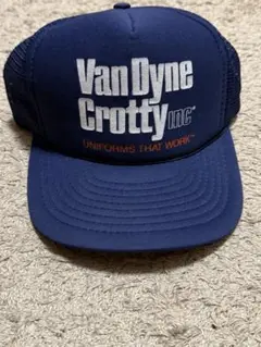 Van Dyne Crotty トラッカーキャップ 企業