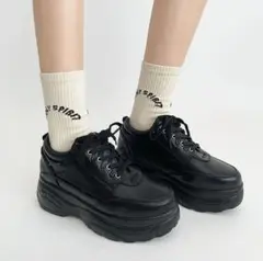 厚底スニーカー shoes in closet ブラック