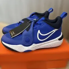 【新品未使用】Nike Team Hustled 11 5Y 23.5センチ