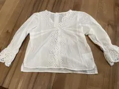 ホワイト刺繍入り長袖ブラウス　グローバルワークMサイズ