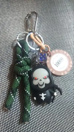 ハンドメイド　キーホルダー　じゃらじゃらキーホルダー　パラコード　ハロウィン