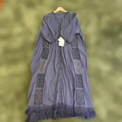 昨日発送‼️ 新品未使用tevalt 刺繍ワンピース　 サイズ　M〜L size