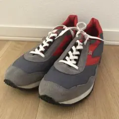 スニーカー　 グレー/レッド　ウォルシュ